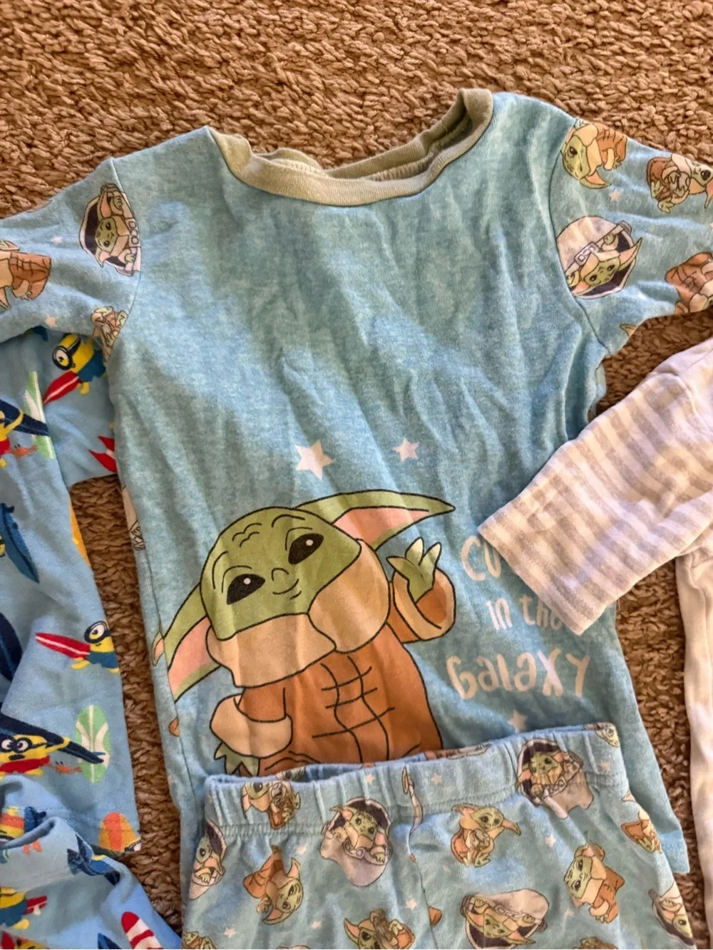 Boys pajamas set. Minion pokemon yoda size 6